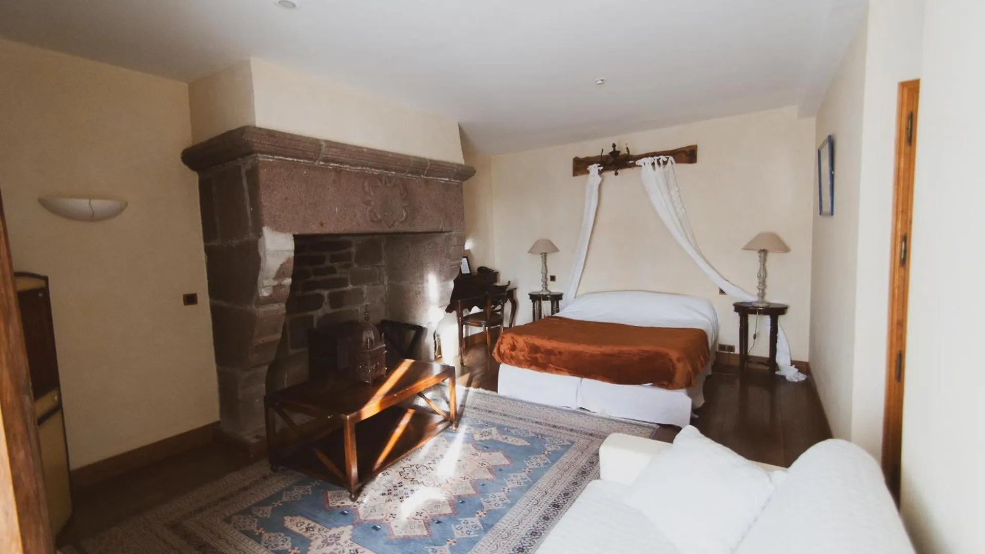 Manoir Des Douets Fleuris Hotel Cancale