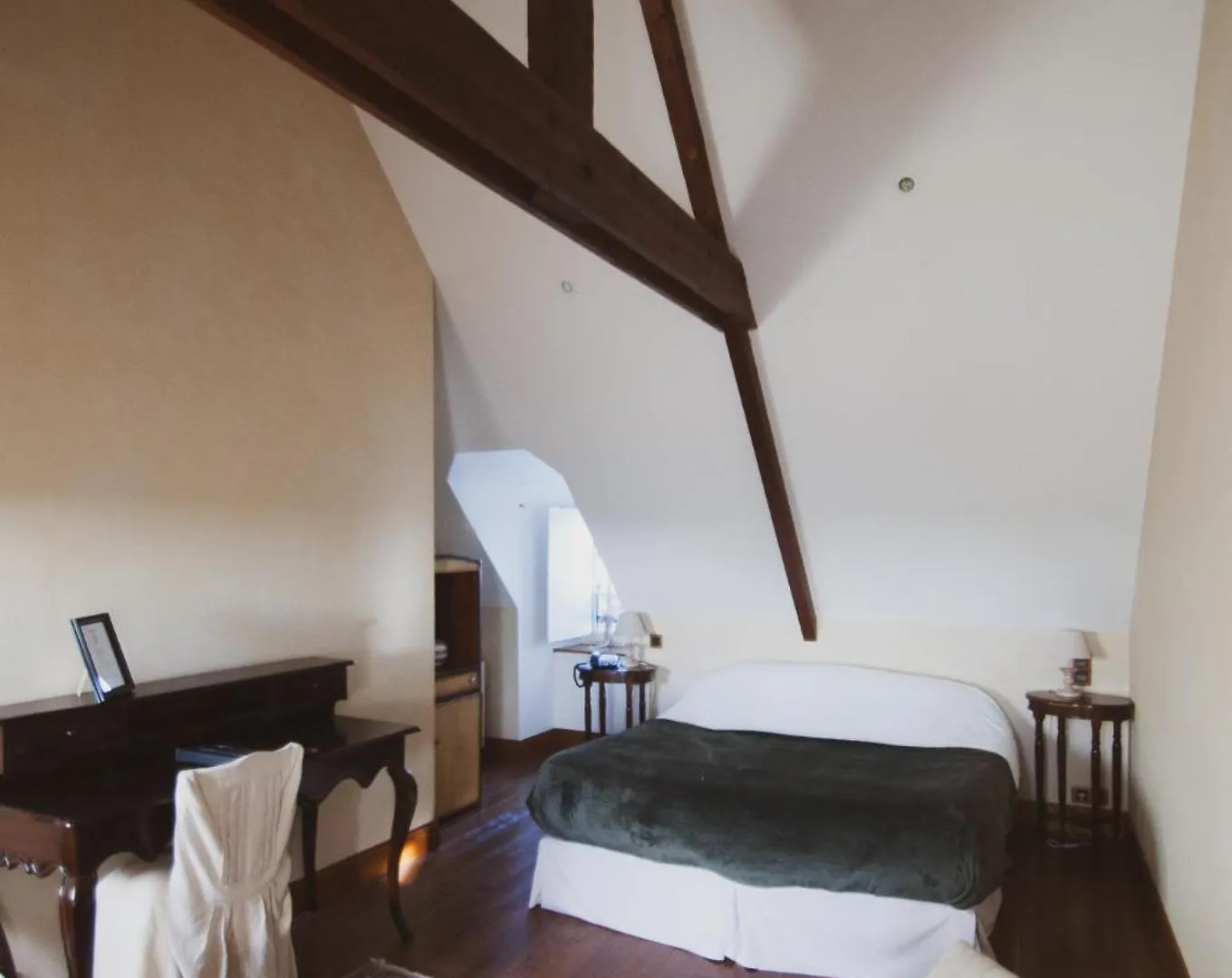 فندق Manoir Des Douets Fleuris كُنْكال