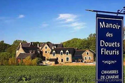فندق Manoir Des Douets Fleuris كُنْكال